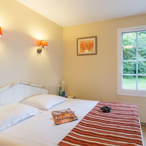 Apartment 6 persons - - 1 bedroom + 1 sleeping alcove - Terrace or balcony - Eco