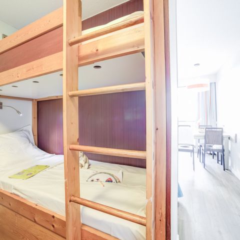 STUDIO 4 people - - 1 sleeping alcove - Terrace or balcony