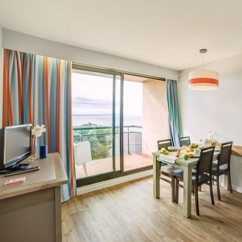 Studio 4 persons - - 1 sleeping alcove - Terrace or balcony
