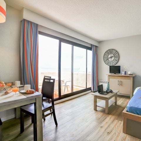 STUDIO 4 persone - - 1 alcova per dormire - Terrazza o balcone - Vista mare