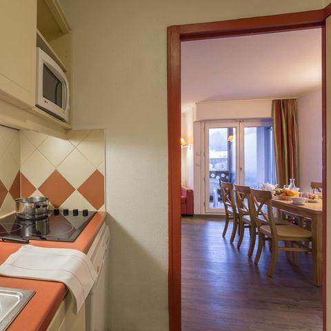 APARTMENT 8 people - (max 4 adults) Standard