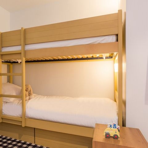 APPARTEMENT 9 personnes - 2 chambres + 1 coin nuit - Balcon