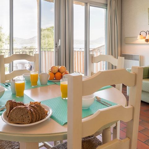 ESTUDIO 4 personas - 1 dormitorio