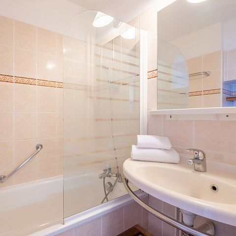 STUDIO 4 persone - 1 zona notte - Esposizione a sud