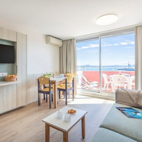 ESTUDIO 5 personas - 1 dormitorio - Vista al mar