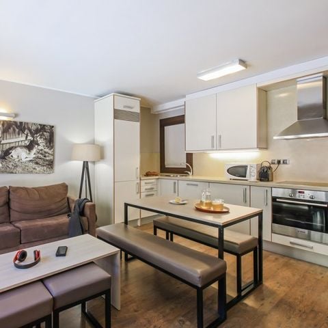 APARTEMENTO 5 personas - (máx. 3 adultos) Estándar