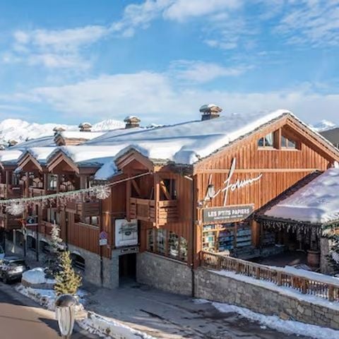 Pierre & Vacances Premium Résidence Les Chalets du Forum - Camping Savoie - Image N°4