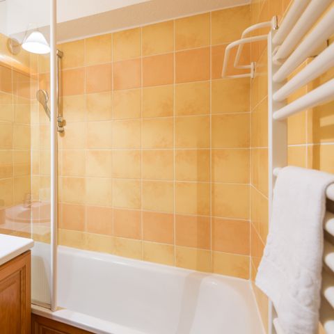 STUDIO 4 people - (max 2 adults) Studio Standard