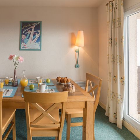 APPARTEMENT 5 personnes - (max 4 adultes) Standard