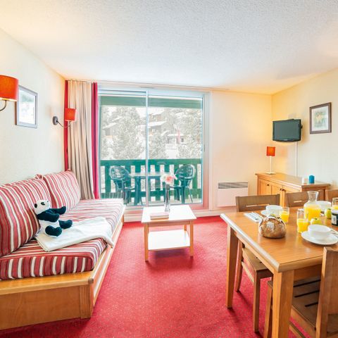 APARTEMENTO 6 personas - (máx. 3 adultos) Estándar