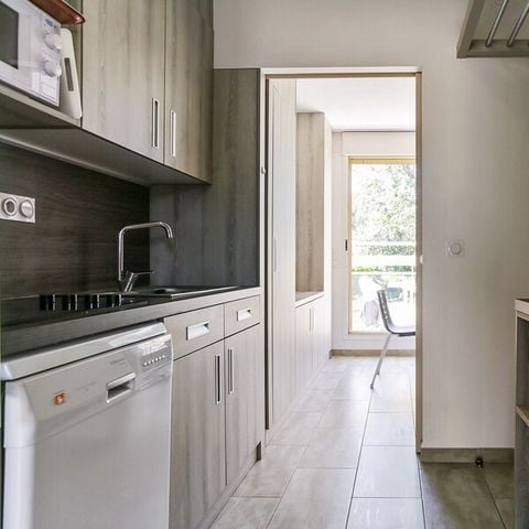 APPARTEMENT 4 personnes - 1 chambre - Vue jardin