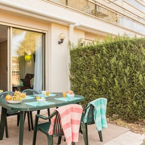 Appartement 5 personnes - 1 chambre - Vue jardin - Terrasse