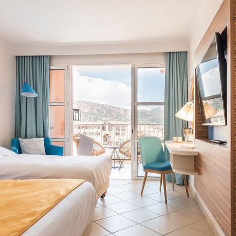 Habitación 3 personas - Habitación de hotel - Triple - Terraza o balcón - Vista al mar