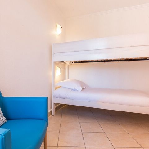 Habitación 4 personas - Habitación de hotel - Cuádruple + 1 alcoba - Terraza o balcón