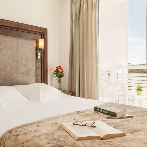 CHAMBRE 2 personnes - Chambre standard C1