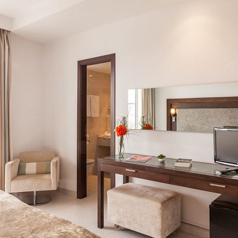 CHAMBRE 2 personnes - Chambre d'hôtel Standard Vue sur l'océan C2M