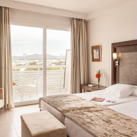 CHAMBRE 2 personnes - Chambre d'hôtel Standard Vue sur l'océan C2M