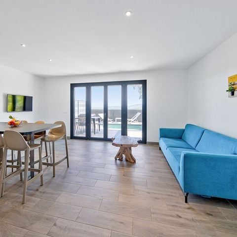 FERIENHAUS 6 Personen - - 3 Schlafzimmer - Duplex - Klimatisiert - 4m privater Swimmingpool - Terrasse