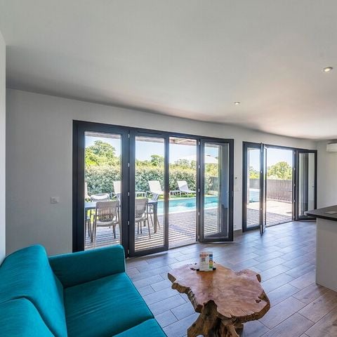 CASA 6 personas - - 3 habitaciones - Aire acondicionado - Piscina privada de 7m - Jardín