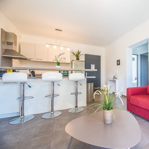 APARTMENT 6 people - - 6 people - 2 bedrooms - Air conditioned - Terrace