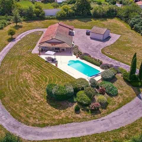 HOUSE 8 people - Villa 8p. pool superior