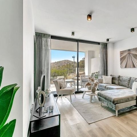 APARTMENT 4 people - with mountain view and seaview