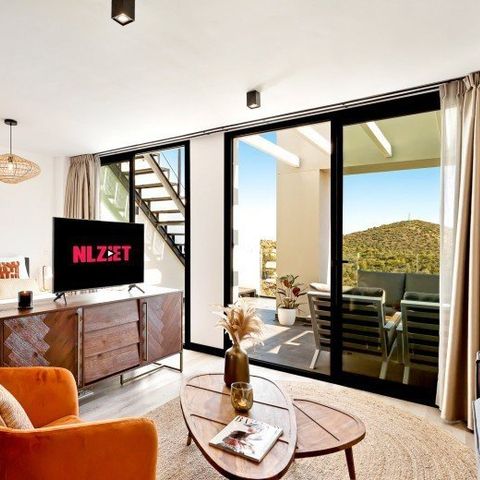 APARTMENT 4 people - loft with solarium/roofterrace and seaview