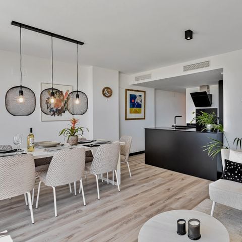 Appartement 8 personen - with seaview, roofterrace and jacuzzi