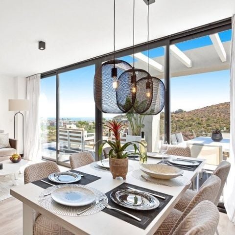 Appartement 4 personen - with rooftopterrace and sea- and poolview