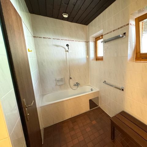Pitch - Standard private toilet facilities nearby