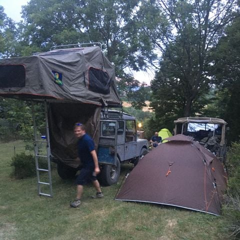 PIAZZOLA - per tende, furgoni e carrelli porta tenda