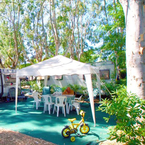 Pitch - WITH PRIVATE BATHROOM