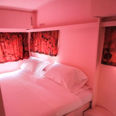 Wohnwagen 2 Personen - GLAMPING IN ZIGEUNERWAGEN