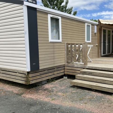 Stacaravan 8 personen - Premium 4 Slaapkamers 8 Personen