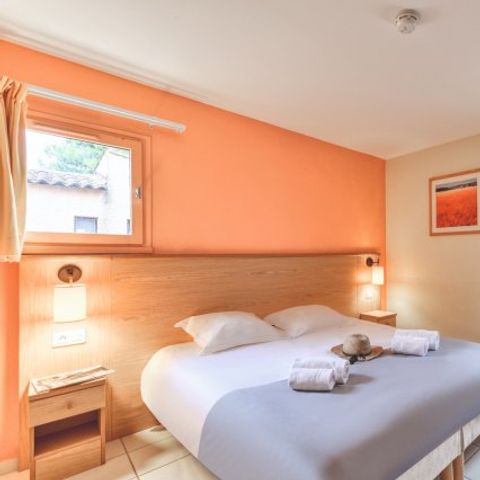 Apartment 5 persons - 3 Rooms 5 People (Bed and Breakfast)