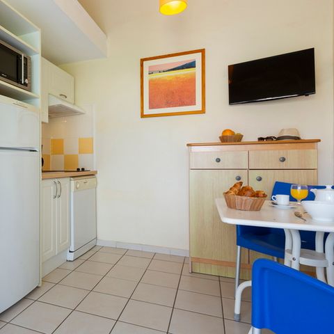 APARTMENT 6 people - 3 Rooms 6 People