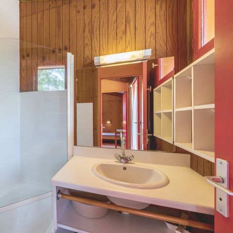 Chalet 3 personnes (Séjour + Petit-déjeuner)