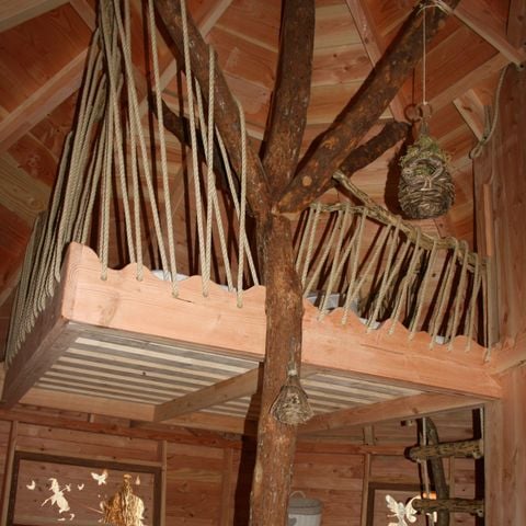 HÉBERGEMENT INSOLITE 4 personnes - Cabane aux Fées (16 m²)