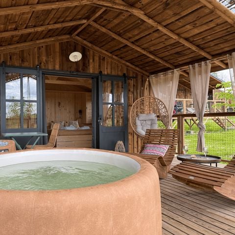 Lodge 2 personnes - Cabane duo - SPA - 17 m² - 1 chambre