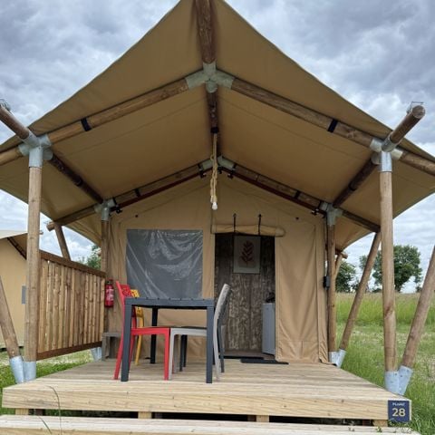 HÉBERGEMENT INSOLITE 4 personnes - Tente Safari Lodge (21 m2 - 2 ch.)