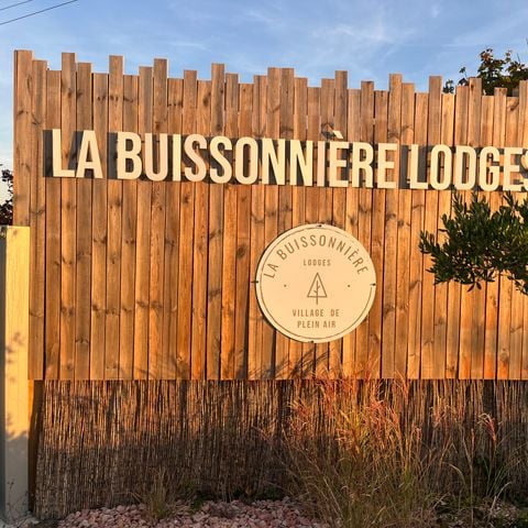 La Buissonnière Lodges - Camping Indre-et-Loire