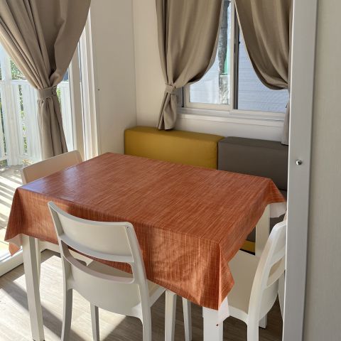 Mobile home 4 persons - TOP