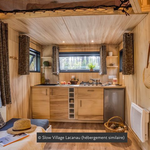 Alojamiento 4 personas - Tiny House de 2 dormitorios con altillo y vistas al río para 4 personas