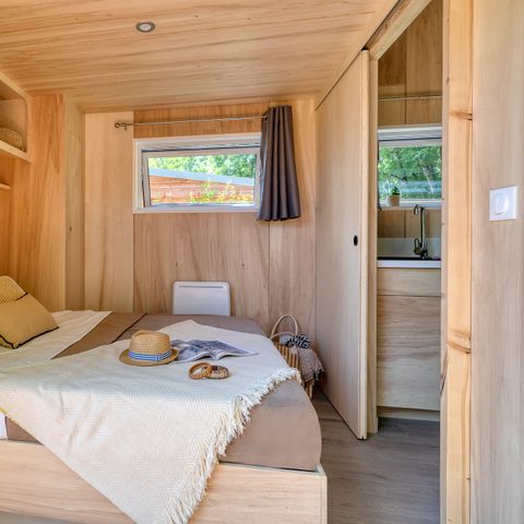 AUßERGEWÖHNLICHE UNTERKUNFT 4 Personen - Tiny House 2 Zimmer + Slow Box mit Blick auf den Fluss 4 Pers.