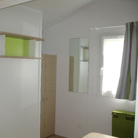 MOBILHOME 5 personnes - MH SANS SANITAIRE 5 pers 1/5 pers