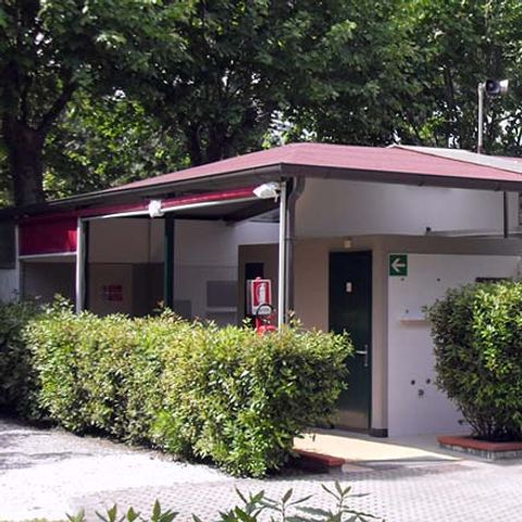 Emplacement - nu