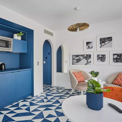 Apartement 4 Personen - 2-Zimmerwohnung 4 Personen mit Balkon