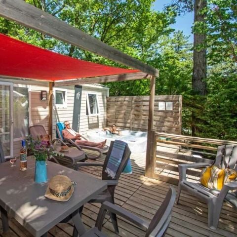 BUNGALOW 6 personnes - Cottage Romarin 4 Pièces 6 Personnes Climatisé Spa Privatif