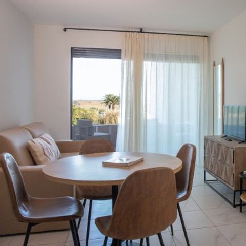 APARTMENT 4 people - Flat 4 people - 1 bedroom - balcony - Golf view (24P)