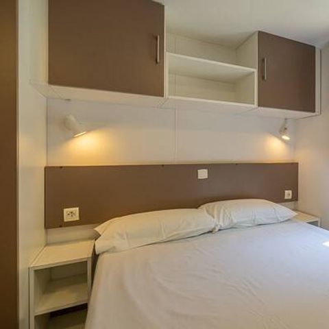 Stacaravan 6 personen - Mobile-home | Comfort | 3 slaapkamers | 4/6 pers. | Single terras | Air-con.